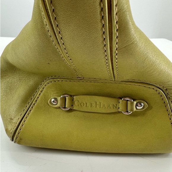 Cole Haan Tote Bag Leather Lime. Contrast Lining. Trinity Series SUO5. Soft! - Picture 4 of 9